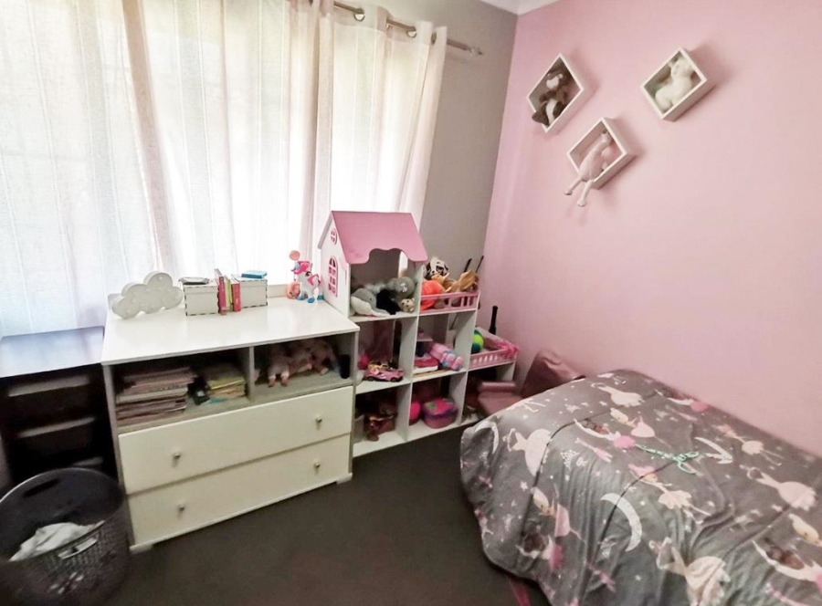 3 Bedroom Property for Sale in Roodia Free State